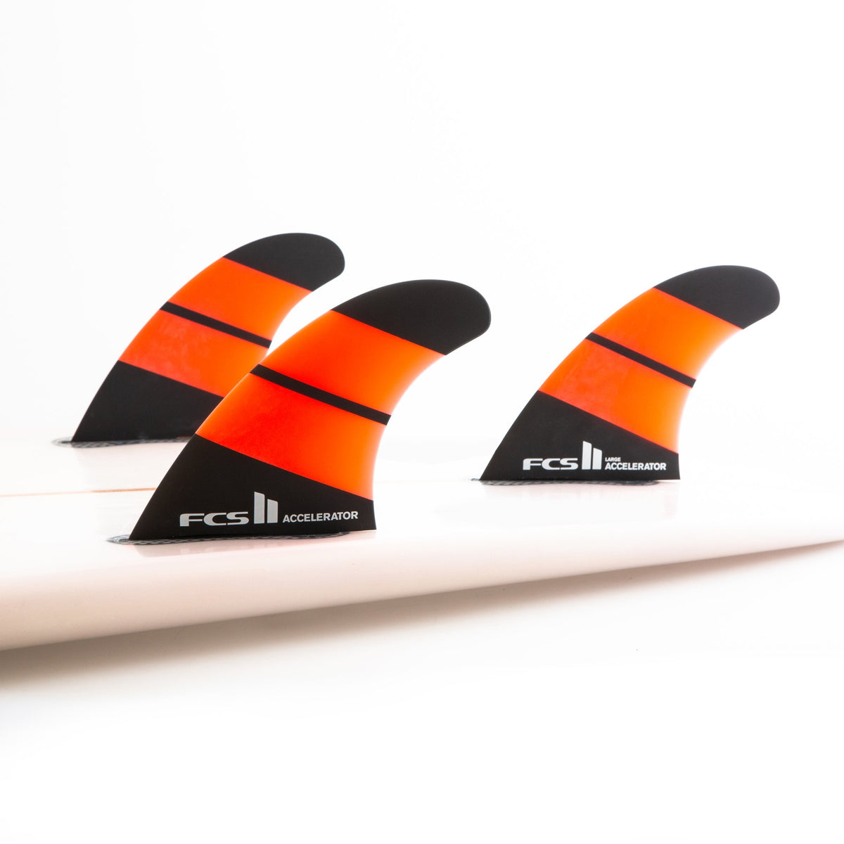 FCS II Accelerator Neo Glass Medium Tri Fins