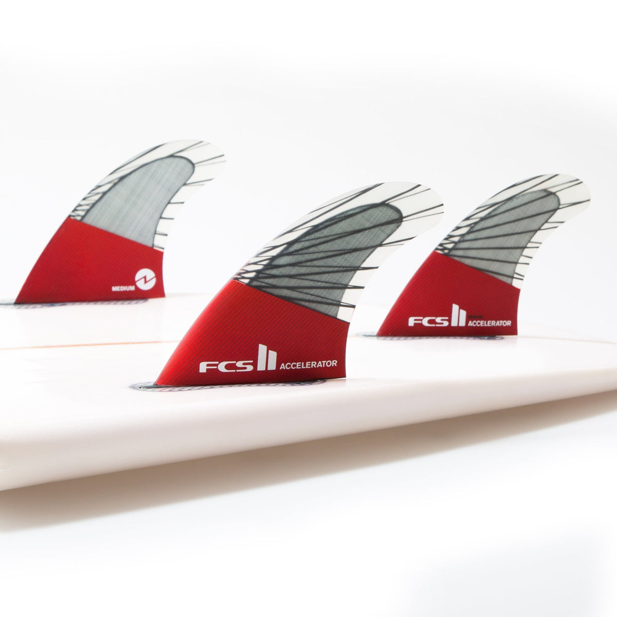FCS II Accelerator PC Carbon Tri Fins